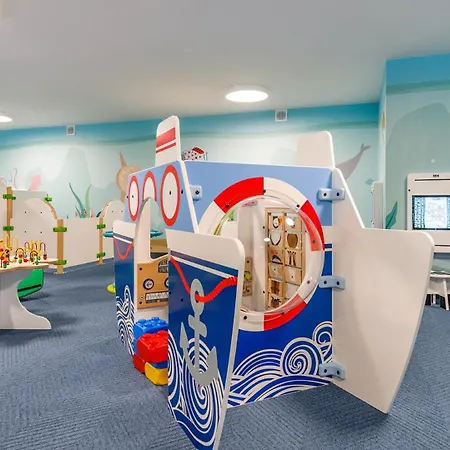 Nadmorski Powiew A215 - Parking Bawialnia Basen Fitnes W Cenie - Nadmorskie Tarasy - * Kołobrzeg